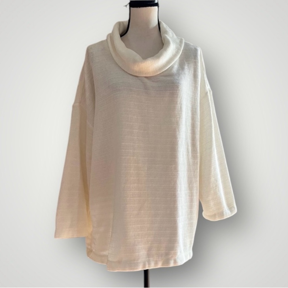 J Jill white chenille cowl neck tunic